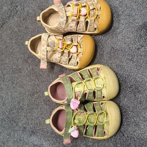 2 pair toddler keen sandals